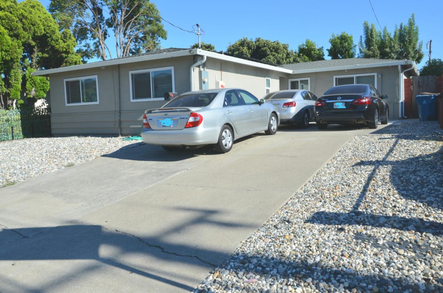 Front Image Thumbnail for ML82058033