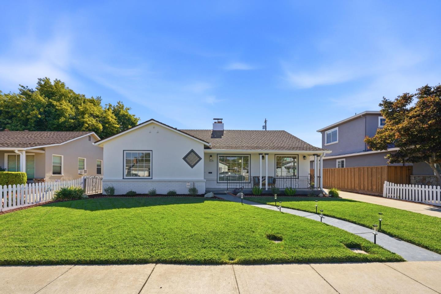 Front Image Thumbnail for ML82058431