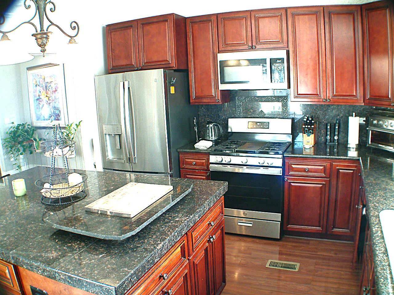 Front Image Thumbnail for ML82058701