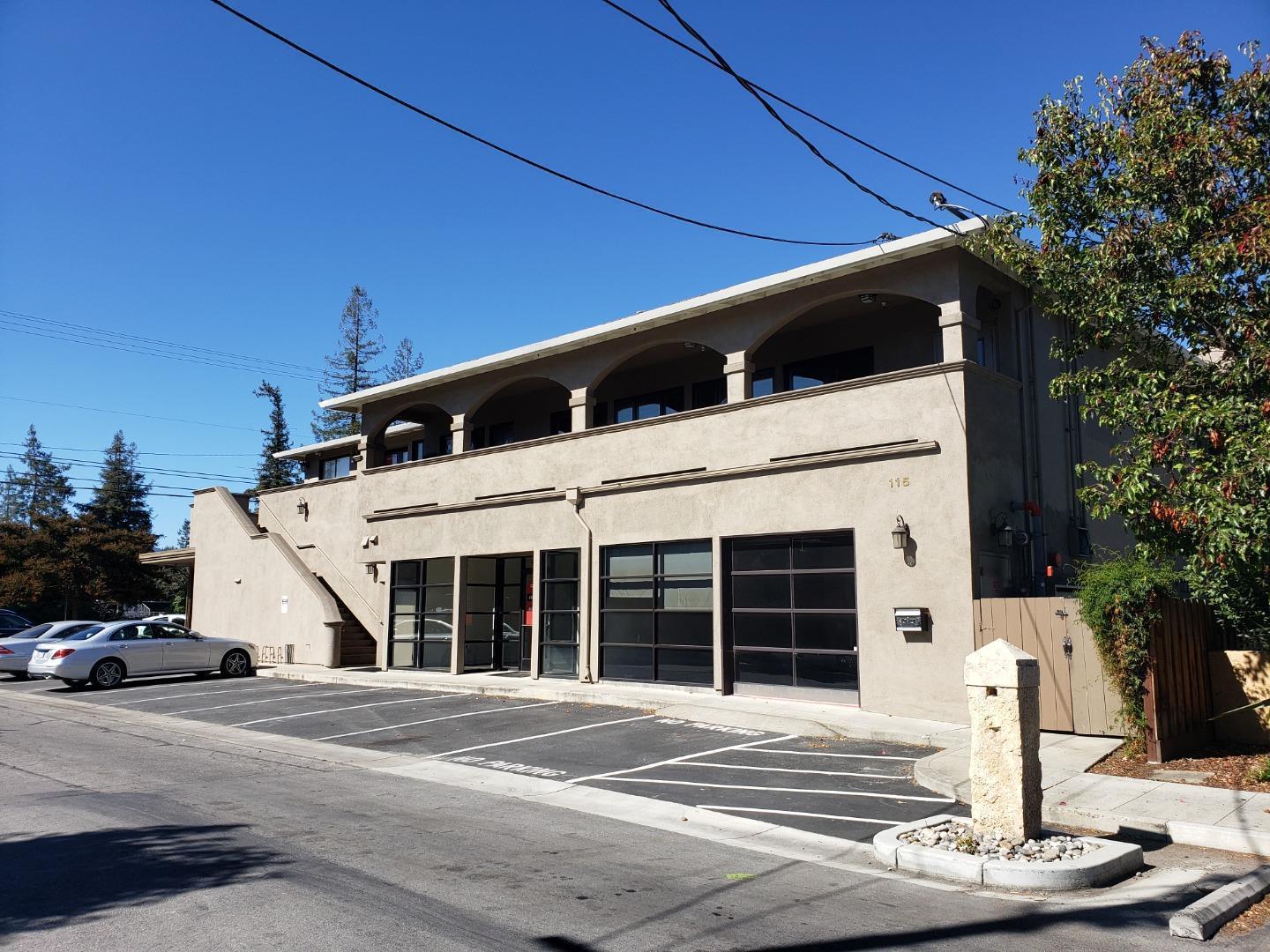 Front Image Thumbnail for ML82060586