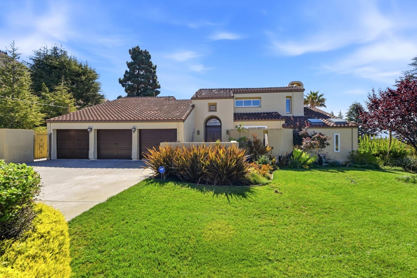 Front Image Thumbnail for ML82061247