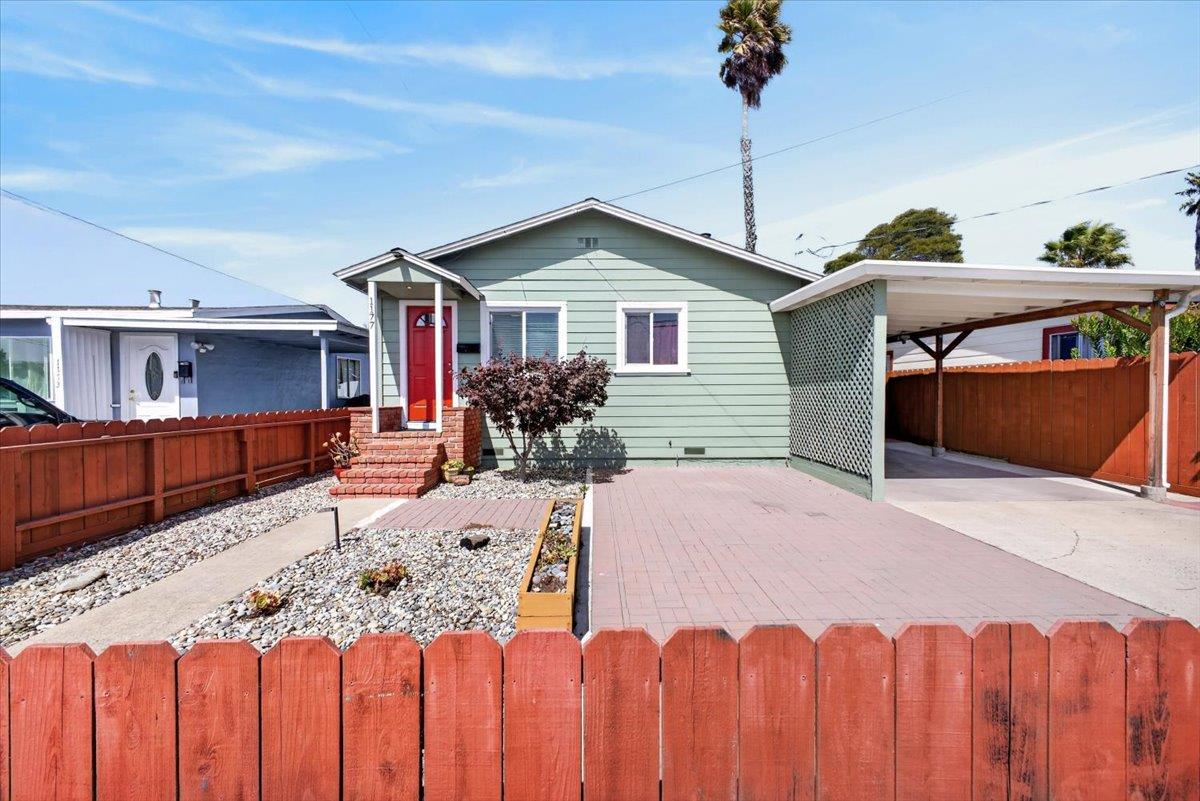 Front Image Thumbnail for ML82061873