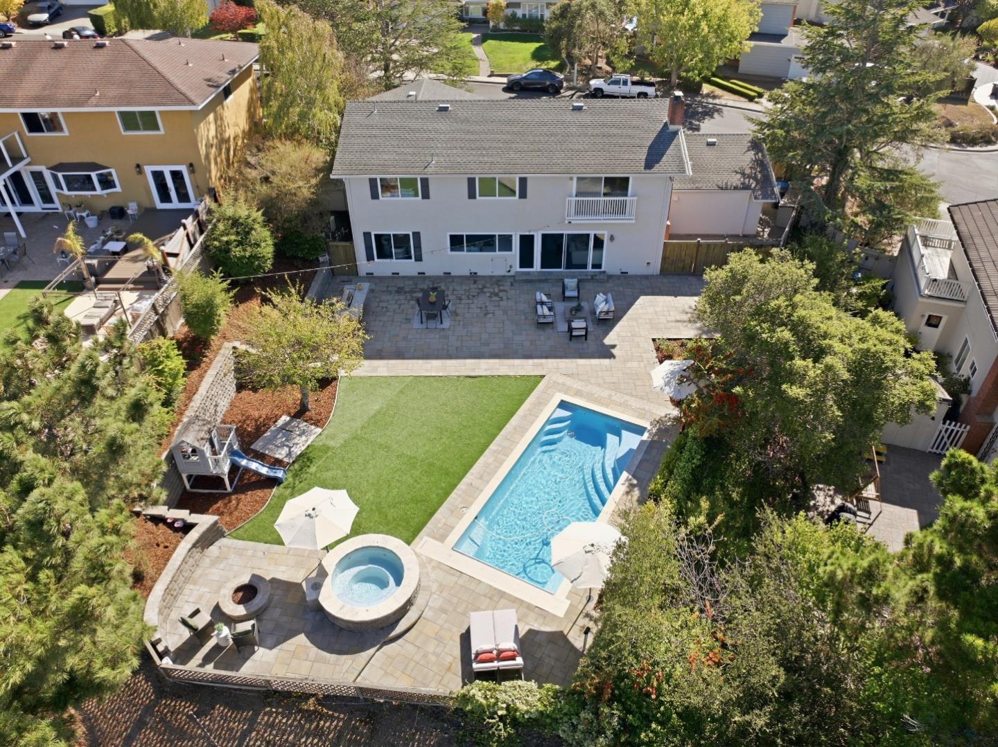 Front Image Thumbnail for ML82063234