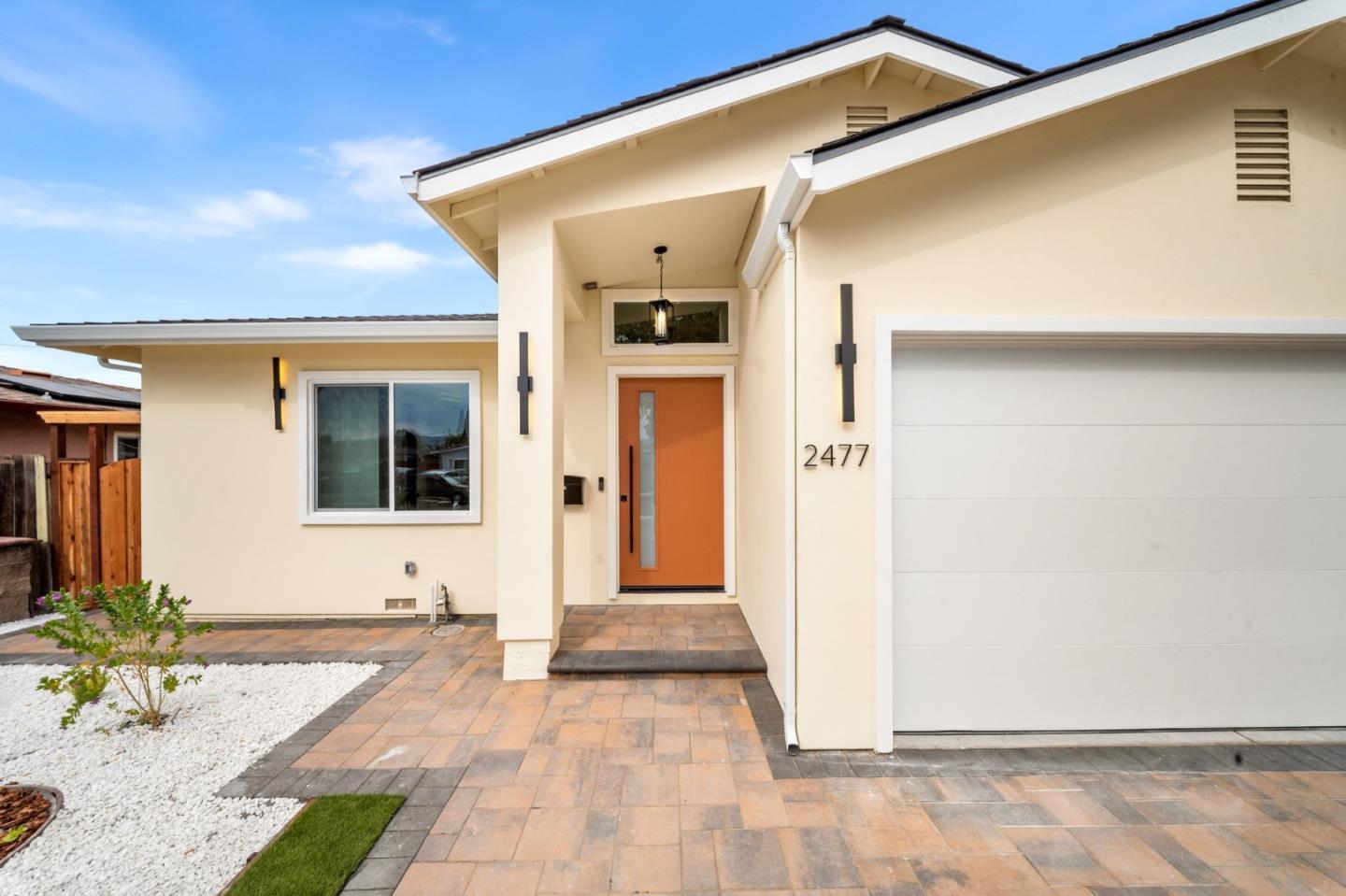 Front Image Thumbnail for ML82063260