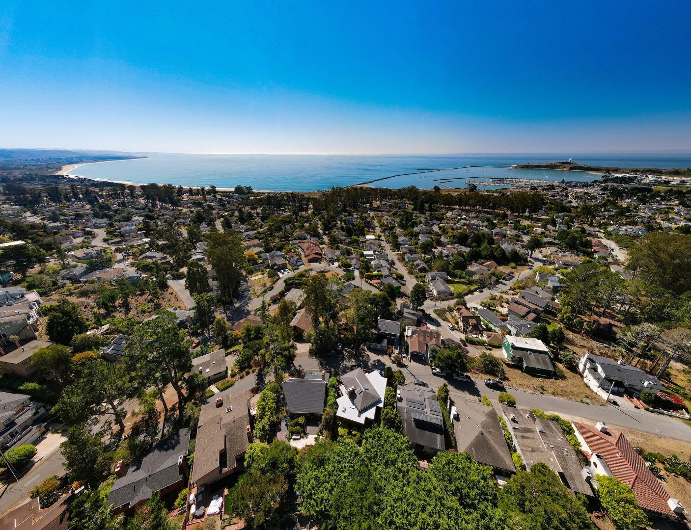 Front Image Thumbnail for ML82063570